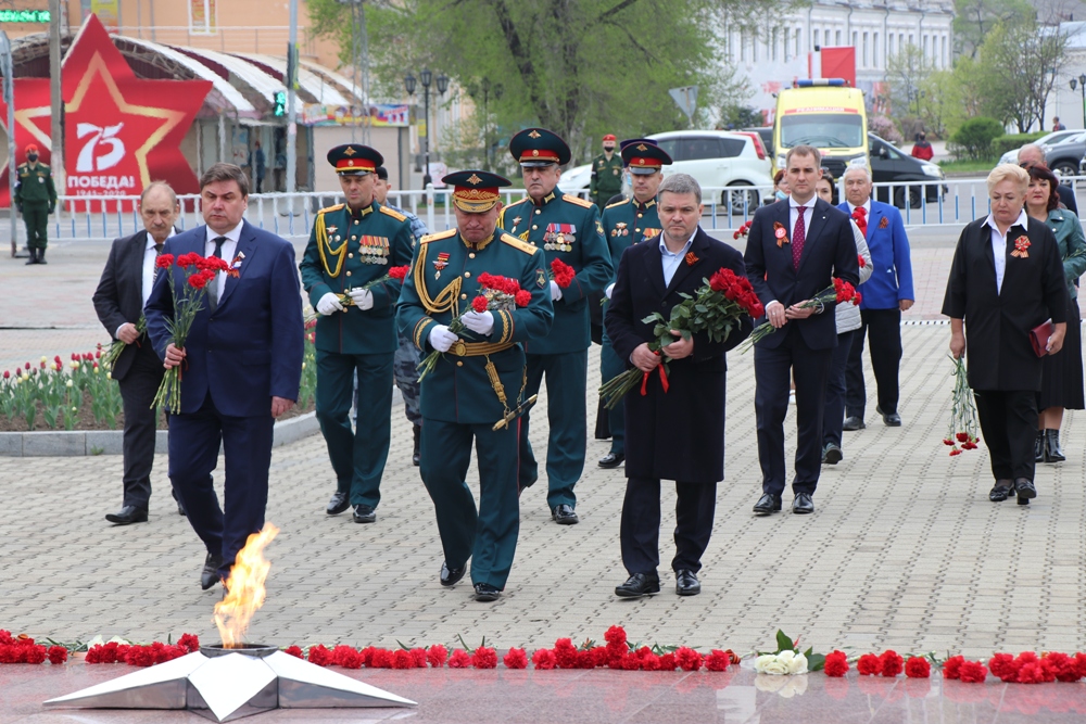 Вечный огонь уссурийск фото